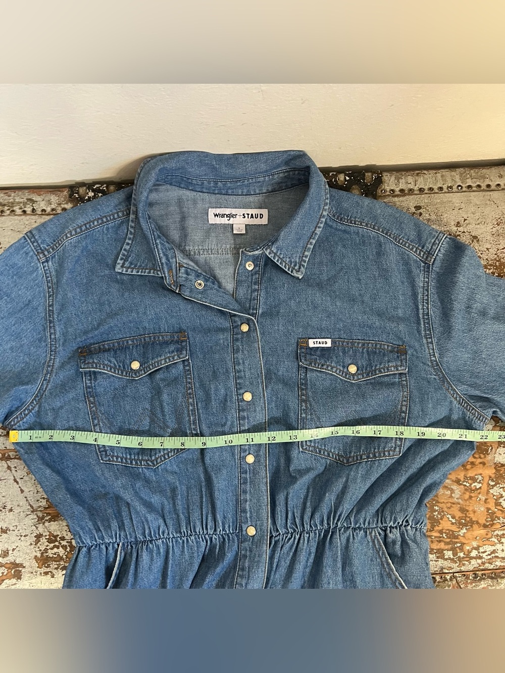 Wrangler + Staud Denim Button-Front Midi Shirt Dress - Picture 10 of 13